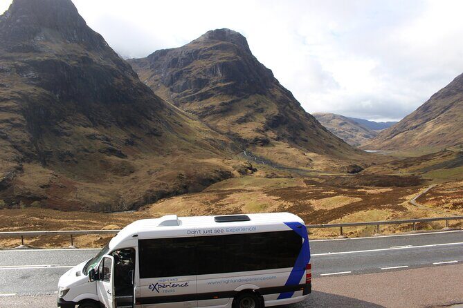 1-day Small Group Loch Ness Discovery Tour from Glasgow - Luss on Loch Lomond: A Charming Reset in 30 Minutes