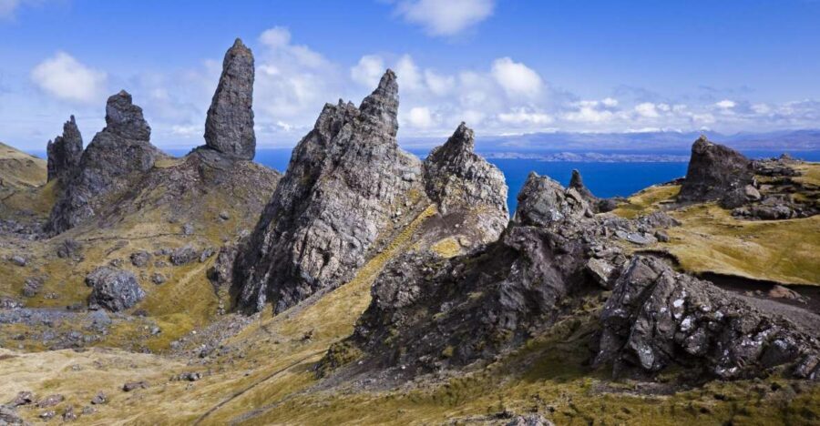 From Glasgow: 3-Day Isle of Skye, Highlands & Loch Ness Tour - Who this tour suits best (and who should look elsewhere)