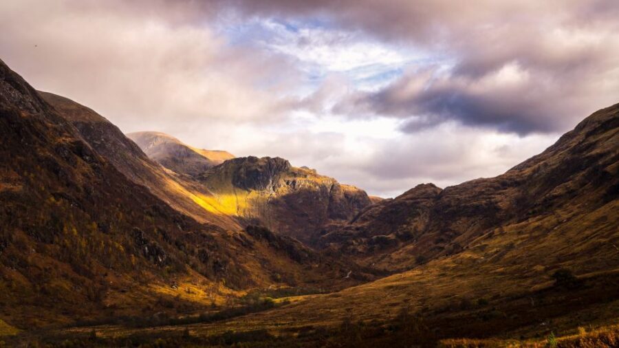 From Glasgow: Glenfinnan, Fort William, and Glencoe Day Trip - The return drive: Neptune’s Staircase and Loch Lomond at Tarbet