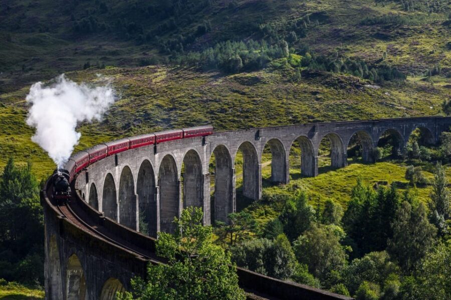 From Glasgow: Jacobite Steam Train & The Highlands Tour - A 13-hour Highlands chase from Buchanan Street