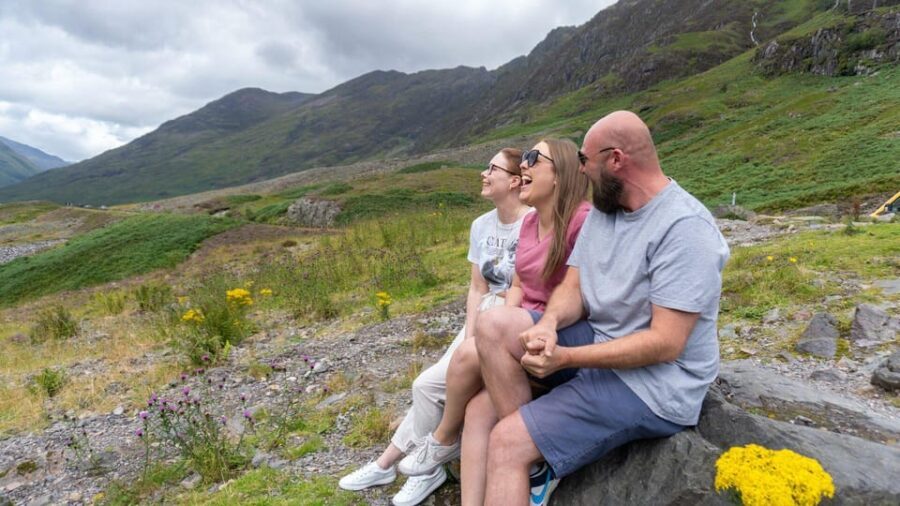 From Glasgow: Jacobite Steam Train & The Highlands Tour - Mallaig: harbor views and a real excuse to eat seafood