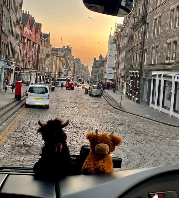 From Glasgow: The Kelpies, St Andrews and Fife Adventure - Falkland village and Falkland Palace: Stuart royalty and Outlander street cues