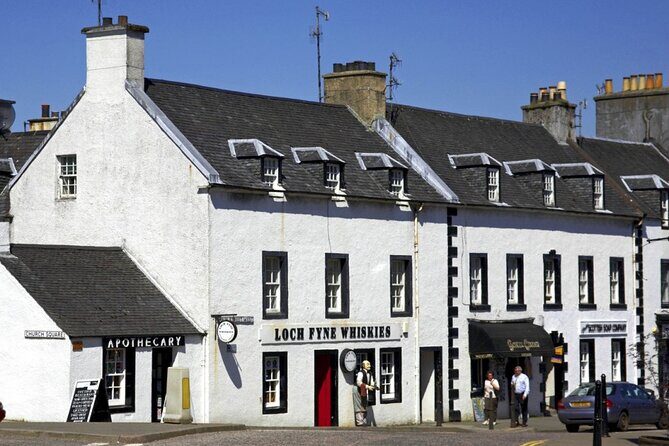 Full-Day Oban Castles and Glencoe Guided Tour from Glasgow - Oban: the Gateway to the Isles (and a real seafood stop)