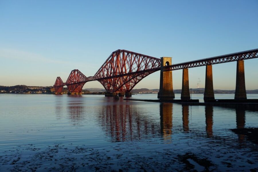 Glasgow: 2-Day Eilean Donan, Loch Ness & Glenfinnan Tour - Commando Memorial views, Ben Nevis country, and the return via Dunkeld/Pitlochry and the Queensferry Crossing