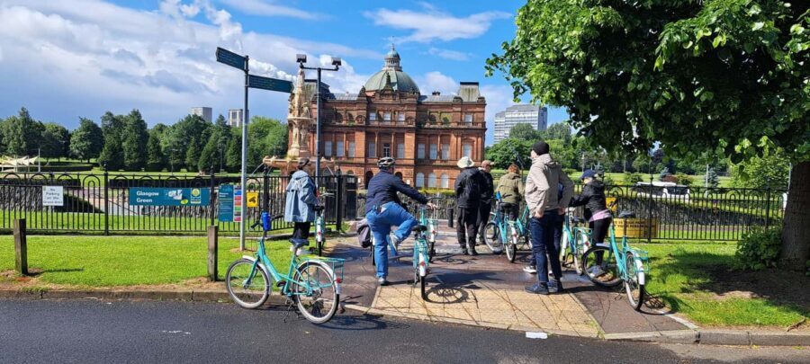 Glasgow: City, Green spaces and Clyde Bridges Bike Tour - Price and time: does $80 feel fair for a 3-hour bike tour?