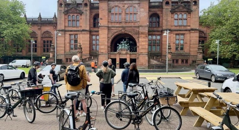 Glasgow: City Highlights Guided Bike Tour - Meeting at The Pentagon Centre and getting set up fast