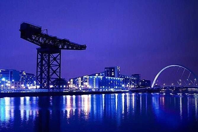 Glasgow City to Edinburgh Airport - The Drive to Edinburgh International: Comfort, Punctuality, and Useful Conversation