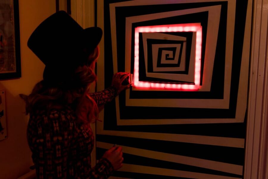 Glasgow: Escape Room The Magicians Heist - A 1970s magic heist built for one focused hour