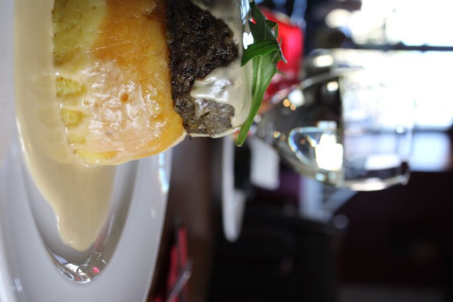 Glasgow: Haggis Tasting with a Dram of Scottish Whisky - What the best reviews point to (and why you should care)