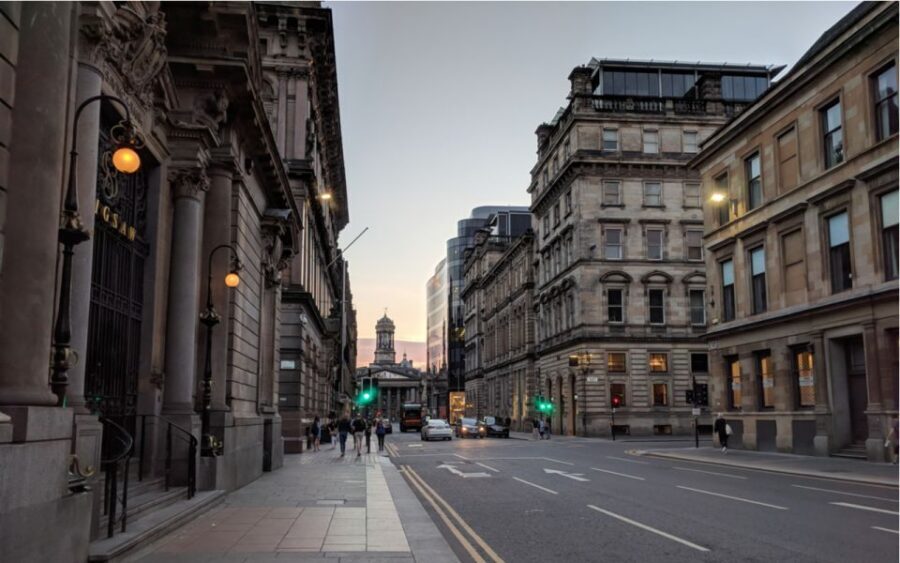 Glasgow: Haunted Quest Experience - Starting at Glasgow Central Station: where the story begins