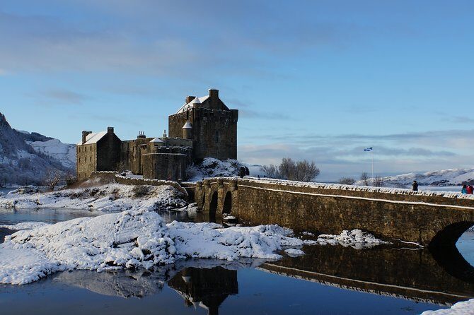 Glasgow: Isle of Skye, The Highlands and Loch Ness - 3 Day Tour - Day 3: Eilean Donan castle, Fort Augustus lunch, then back toward Edinburgh