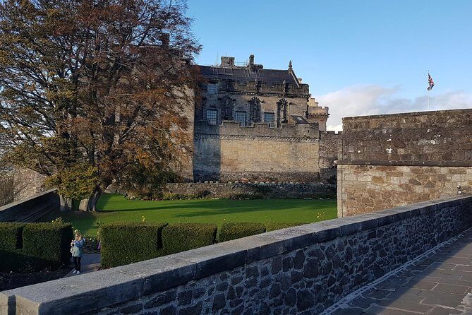 Glasgow: Loch Lomond, the Trossachs and Stirling Castle - Loch Lomond at Balloch: optional cruise and the best kind of break