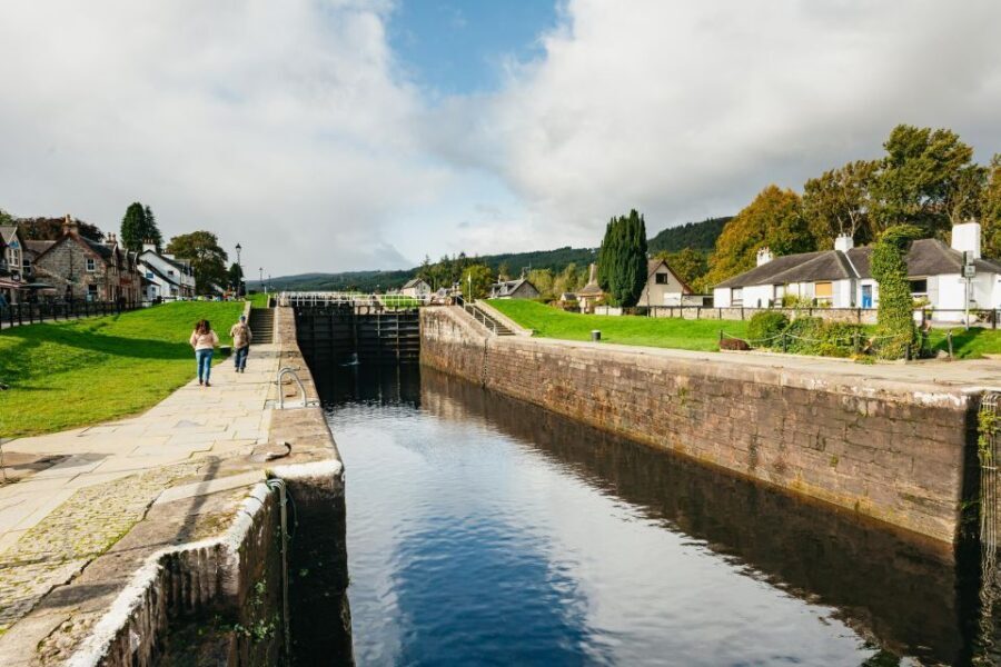 Glasgow: Loch Ness, Glencoe and Highlands Tour with Cruise - Fort Augustus: Loch Ness town time before the cruise
