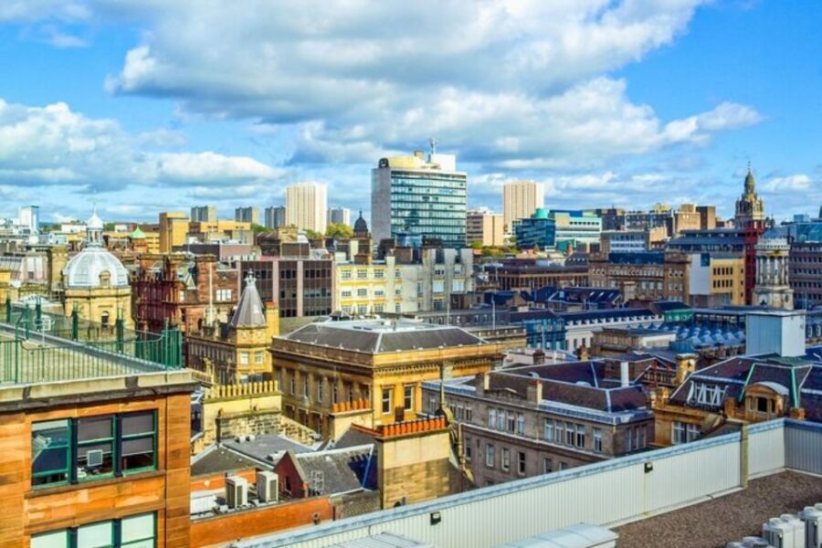 Glasgow: Private custom tour with a local guide - Why a private Glasgow walking tour feels different