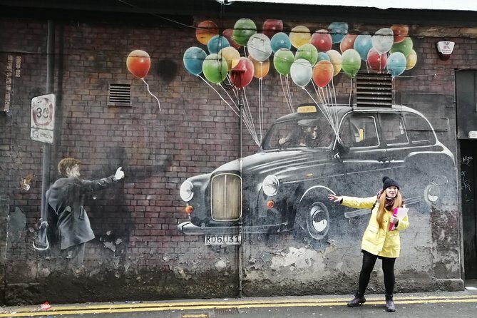 Glasgow Street Art Daily Walking Tour: 2pm - Your guide can make or break it: Grace, Liz, Gabriel, David, and Caron