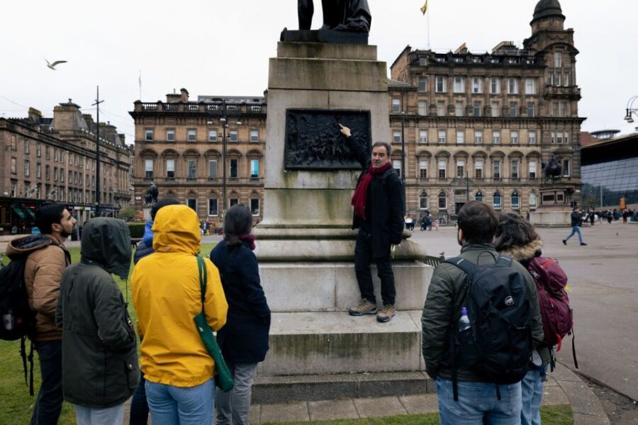 Glasgow: The Magnificent and Mysterious History of Glasgow - Hutchesons Hall to the murals: walking from power to personality