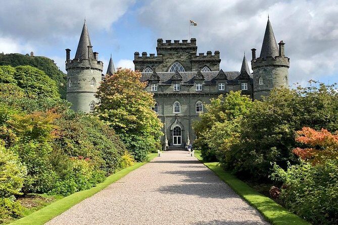 Inverary Castle & Loch Lomond Tour - Luss on Loch Lomond: a small town that loads fast with atmosphere