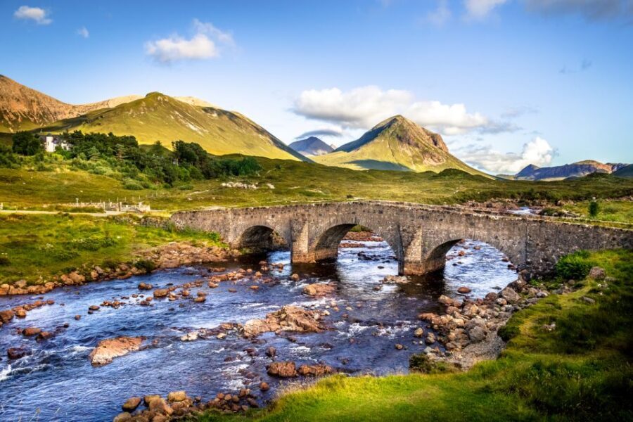 Isle of Skye 3-Day Small Group Tour from Glasgow - Dunvegan Castle: clan legends with real place sense