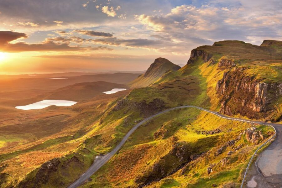 Isle of Skye & The Highlands: 3-Day Guided Tour from Glasgow - Glasgow to Loch Lomond: the trip starts with mood