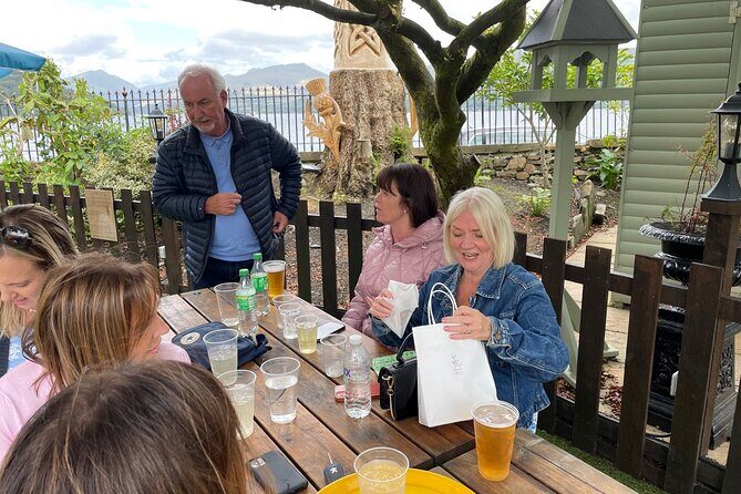 Loch Lomond & Stirling Castle One Day Tour 1-6 People - Getting there smoothly: pickup, mobile tickets, and timing