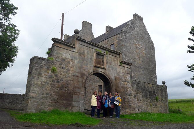 Outlander Day Tour from Glasgow - Outlander Fan Route: five stops, one long day from Glasgow