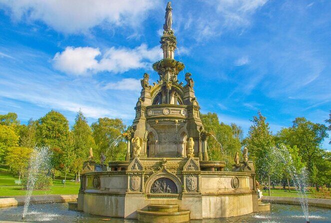 Private Glasgow West End Walking Tour - Key West End highlights in 90 seconds