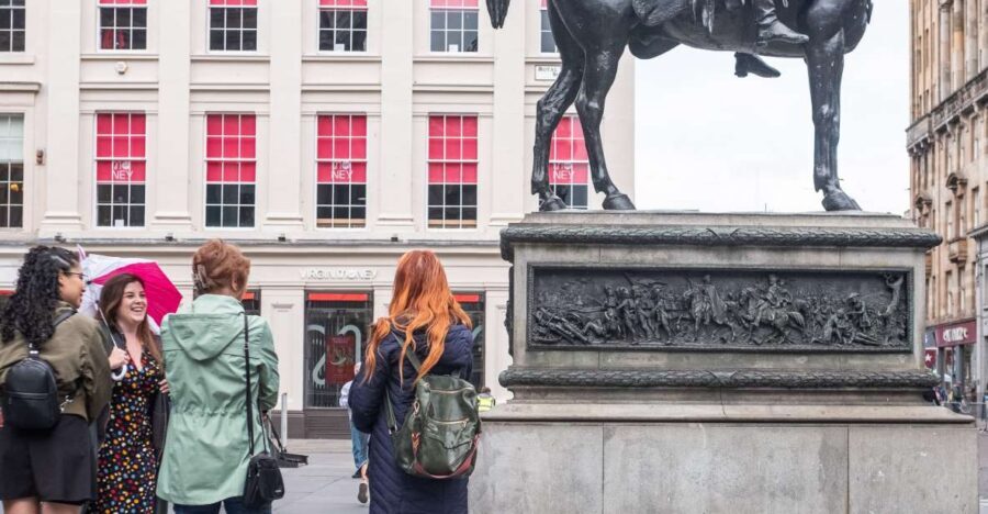 The Dark Side of Glasgow - Where to start: Royal Exchange Square, the GOMA area, and the pink unicorn