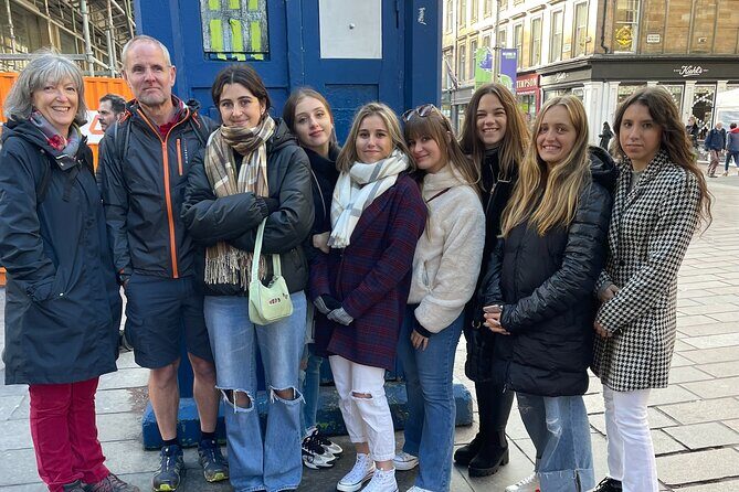 Walking Tour of Glasgow - Meeting point and the pace of the route (two hours, five stops)